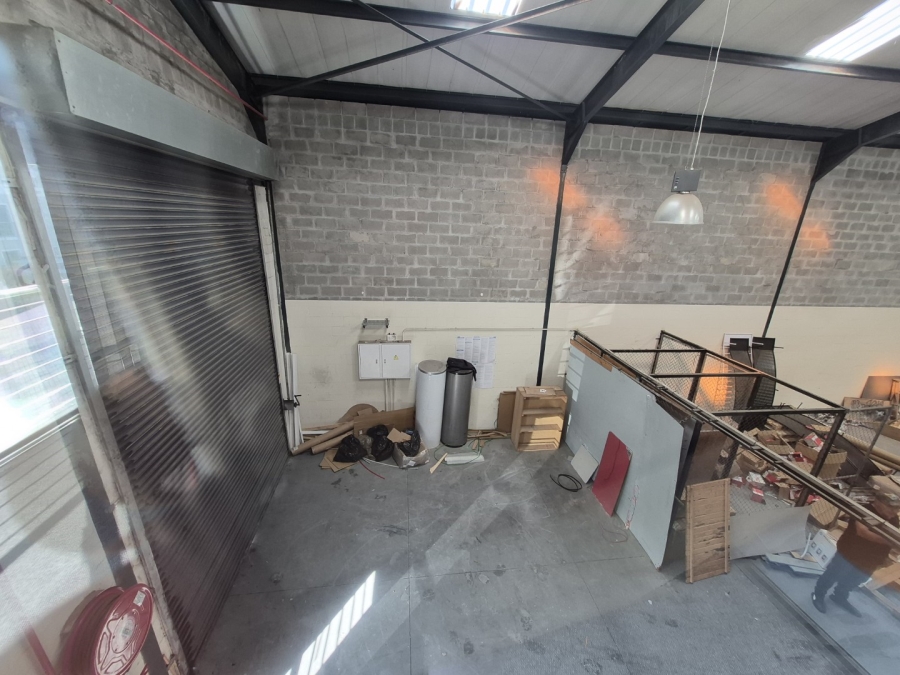 To Let Commercial Property for Rent in Maitland Western Cape